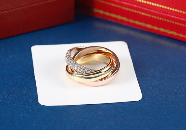 trinity de cartier кольцо